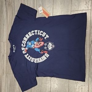 NWT The Victory University of Connecticut Men's sz XL 100% cotton tshirt